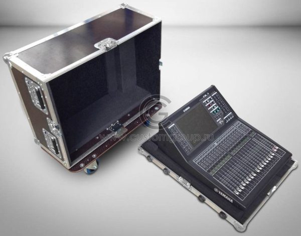 Megacase Y-QL1